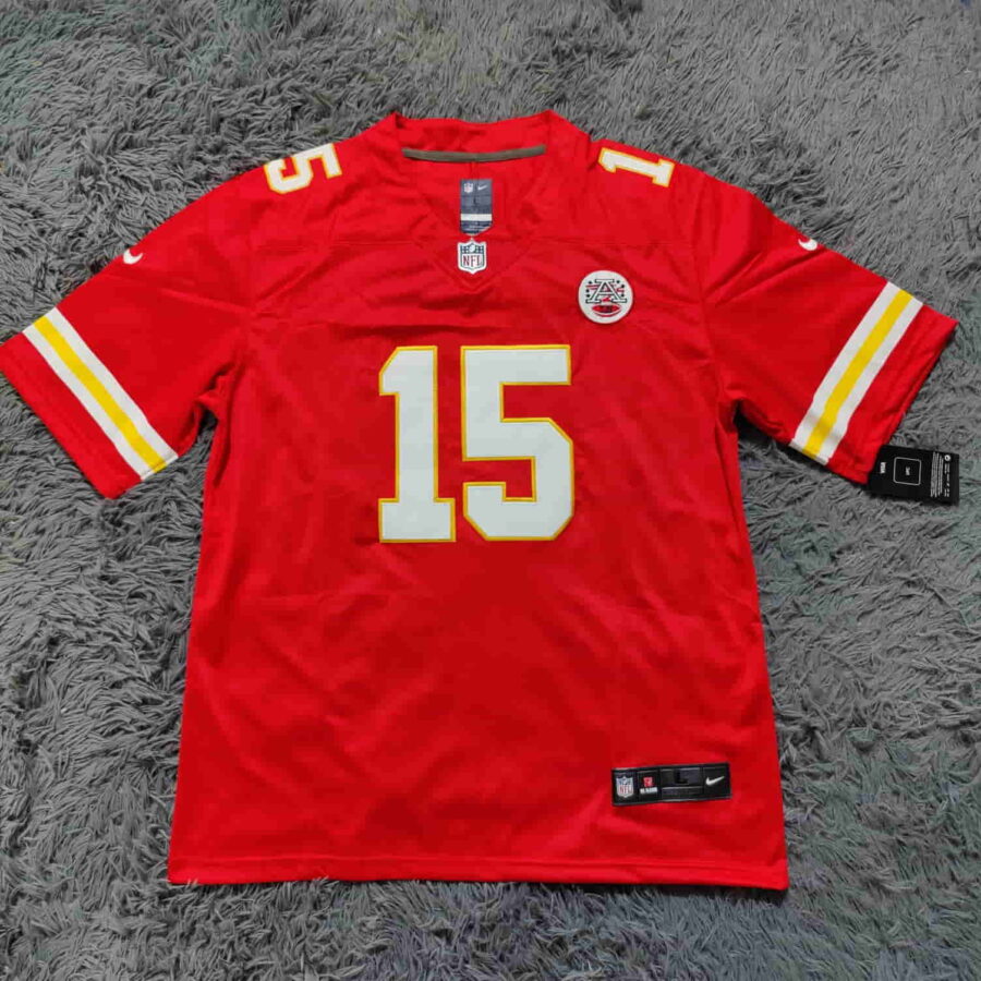 Patrick Mahomes #15 Kansas City Chiefs Red Vapor Limited Jersey